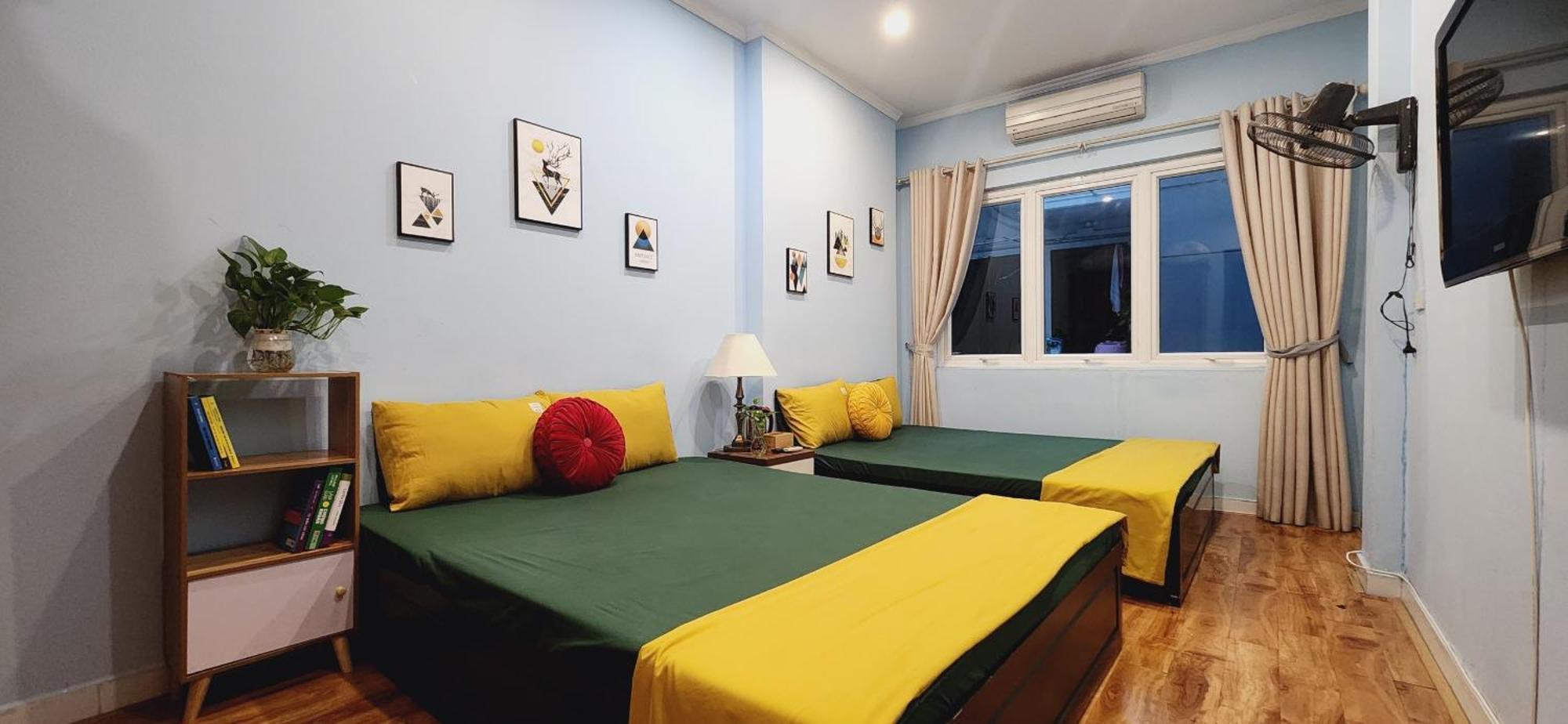 Hanoi Cozy Homestay Long Bien Екстериор снимка