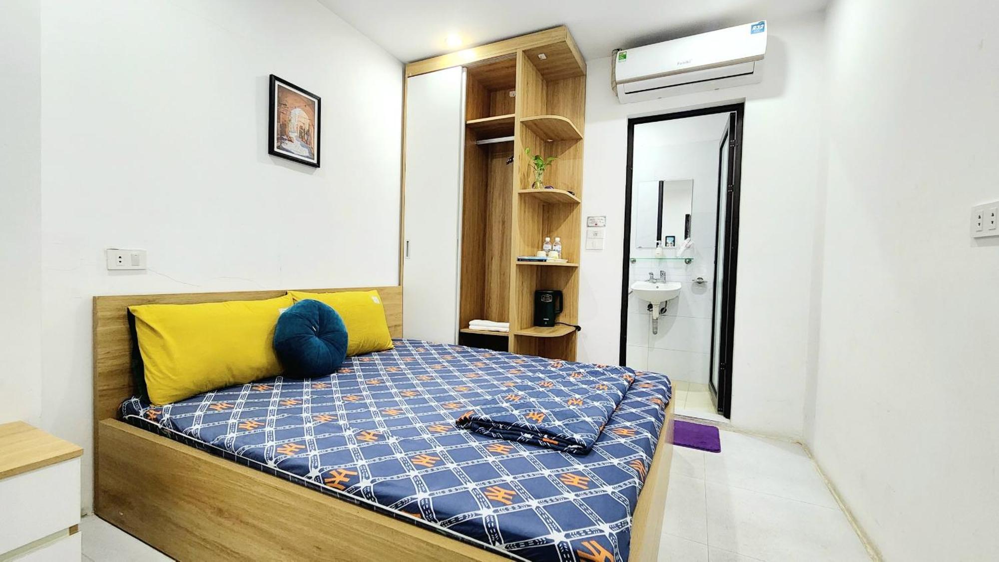 Hanoi Cozy Homestay Long Bien Екстериор снимка