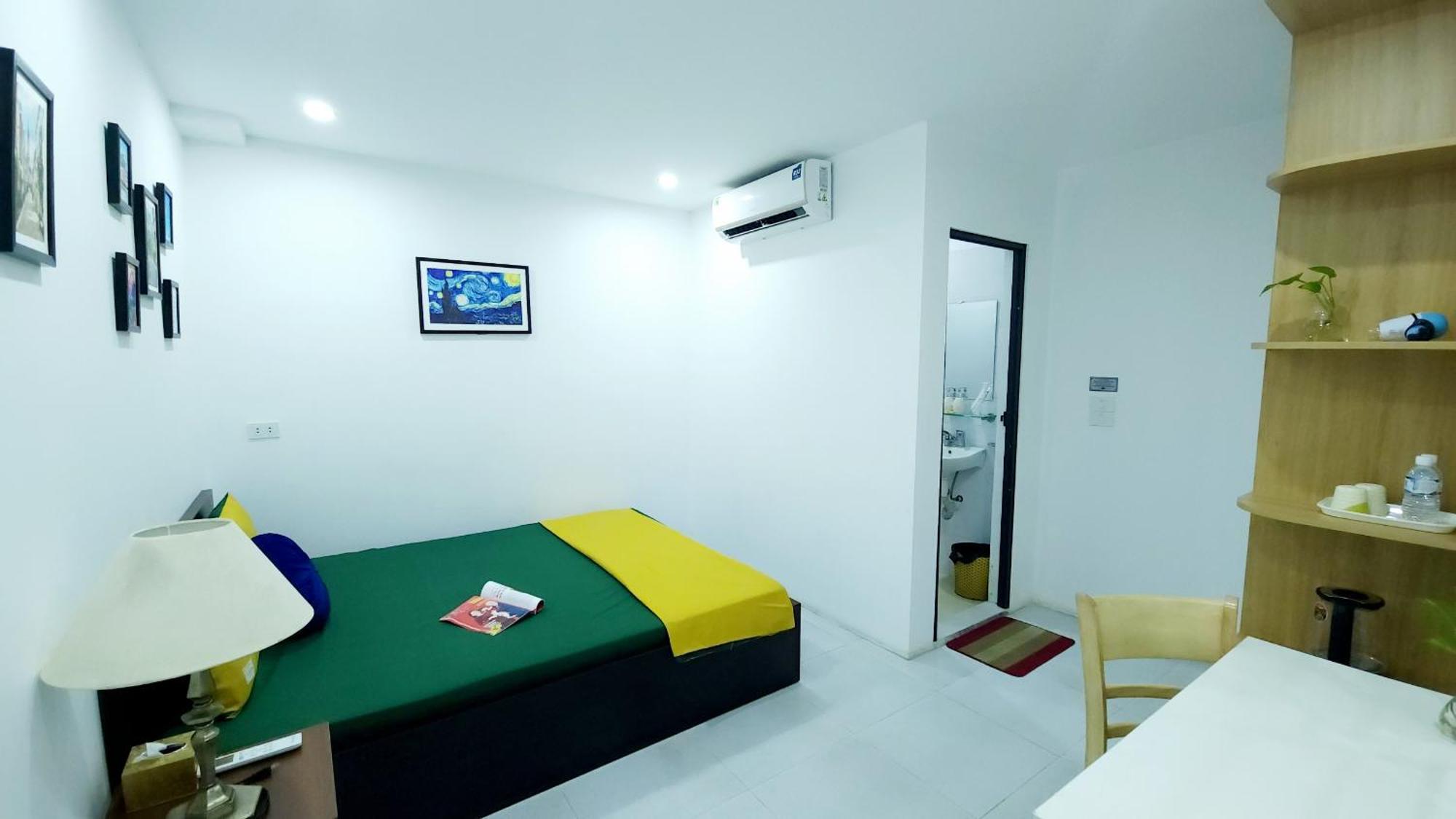 Hanoi Cozy Homestay Long Bien Екстериор снимка