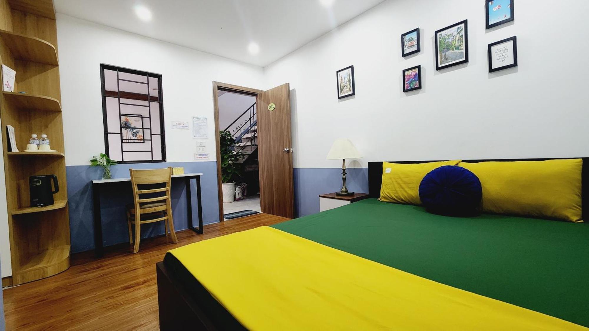 Hanoi Cozy Homestay Long Bien Екстериор снимка